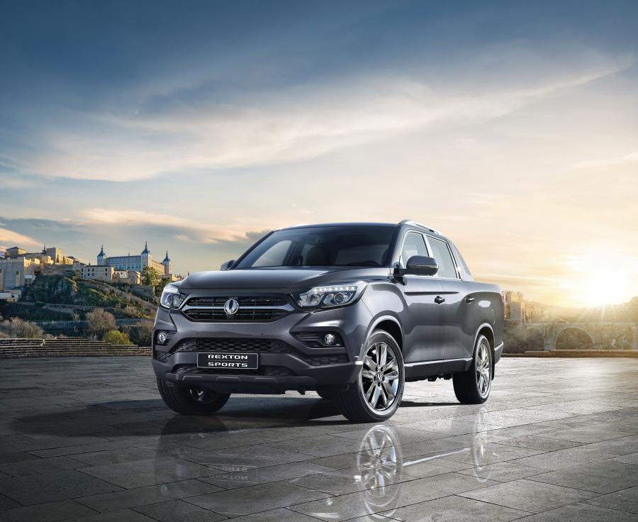  SsangYong Rexton Sports (Q200) 2018 года  (KR) (фото 5 из 40)